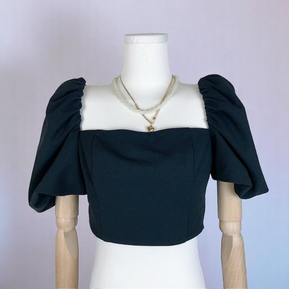 NWT Elliatt Rhythm Crop Top Black - Picture 2 of 8